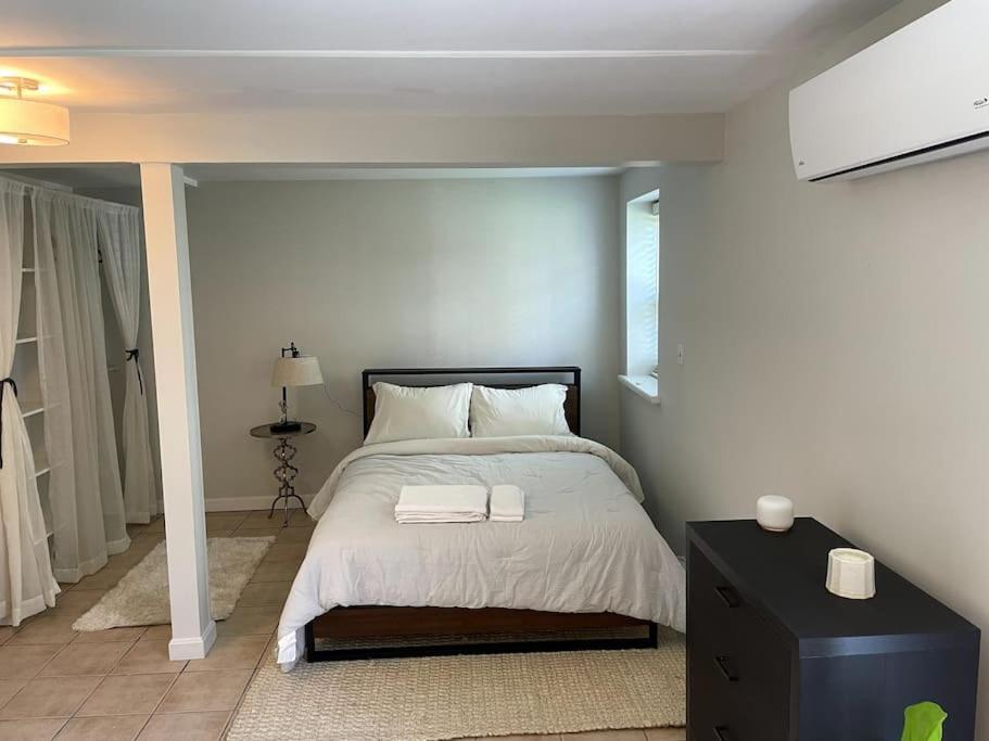 Lovely Two Bedroom Condo In South Boston Extérieur photo